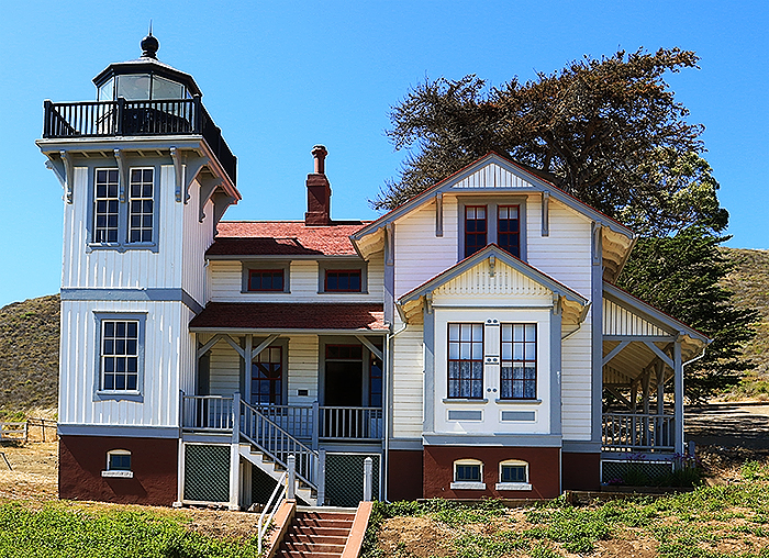 Point San Luis Lighthouse